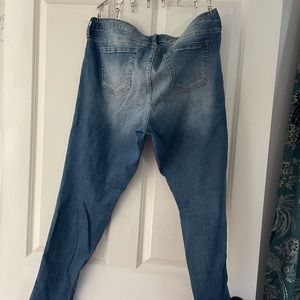 Torrid Straight Leg Medium Wash Jean 12R